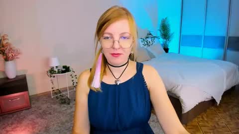 Snapshot of youruniverser chatting on September 2025 04:34:02 AM Alice online show from September 2025 04:34:02 AM
