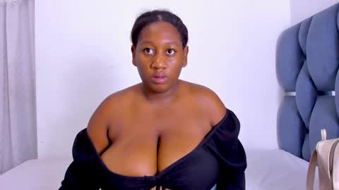 Snapshot of yourwife_anna chatting on October 2025 10:44:01 AM yourwife_anna online show from October 2025 10:44:01 AM