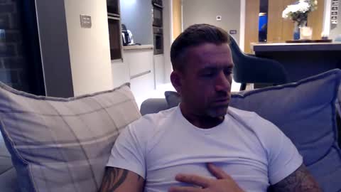 Snapshot of youwantus69 chatting on December 2024 06:04:01 AM You want us 69 online show from December 2024 06:04:01 AM