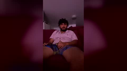 Snapshot of yovngtunafish2 chatting on December 2025 09:36:01 AM yovngtunafish2 online show from December 2025 09:36:01 AM