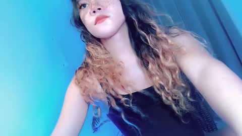Snapshot of ysabella_love69 chatting on October 2025 11:47:02 AM ysabella_love69 online show from October 2025 11:47:02 AM