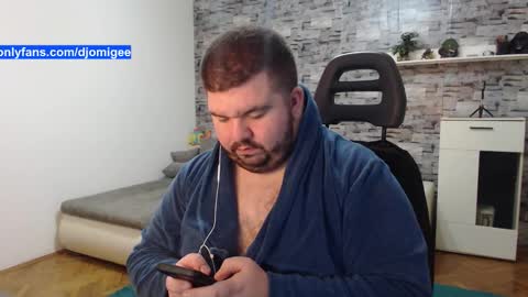 Snapshot of yugogee chatting on November 2025 09:48:01 PM Yugo - online show from November 2025 09:48:01 PM