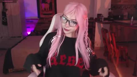 Snapshot of yukko_ chatting on January 2025 03:19:01 AM YUKO online show from January 2025 03:19:01 AM