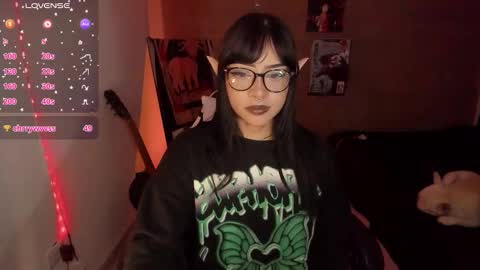 Snapshot of yukko_ chatting on October 2025 01:47:02 AM YUKO online show from October 2025 01:47:02 AM