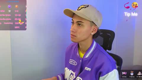 Snapshot of yulian_vasquez chatting on October 2025 12:13:02 PM yulian_vasquez online show from October 2025 12:13:02 PM