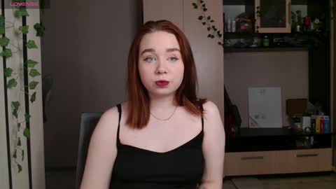 Snapshot of yuly_soft chatting on December 2025 04:35:01 PM Eva online show from December 2025 04:35:01 PM
