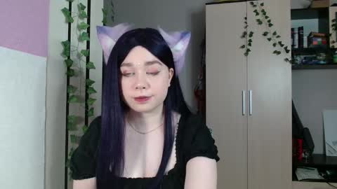 Snapshot of yuly_soft chatting on December 2025 05:18:02 PM Eva online show from December 2025 05:18:02 PM