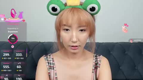 Snapshot of yume_ko chatting on September 2025 12:01:02 AM yume_ko online show from September 2025 12:01:02 AM