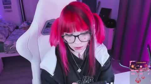 Snapshot of yumi_youkai chatting on October 2025 09:32:01 AM Yumi 3 online show from October 2025 09:32:01 AM