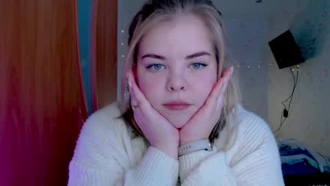 Polly online show from December 2024 10:48:01 AM