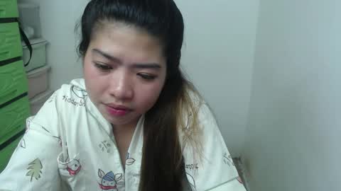 yummy chesca online show from September 2025 02:44:01 AM
