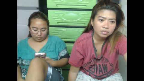 yummy chesca online show from September 2025 04:16:01 AM