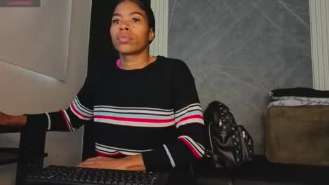 Yummyduo online show from October 2025 12:04:02 PM