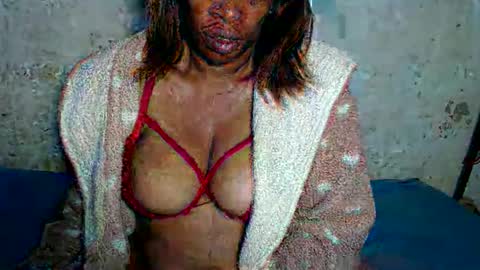 yummytittsxx online show from January 2025 03:48:01 AM