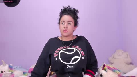 yunahott_ online show from February 2025 03:09:02 AM