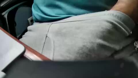 yuppers1234 online show from October 2025 02:07:01 PM