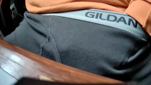 yuppers1234 online show from October 2025 05:44:02 PM