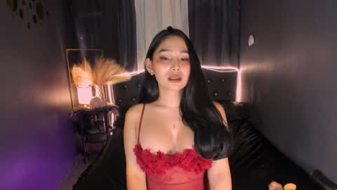Snapshot of yuriefoster chatting on December 2024 12:13:02 PM Yurie online show from December 2024 12:13:02 PM