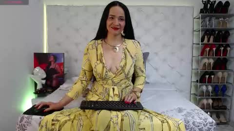 Snapshot of yury_m2_ chatting on October 2025 02:23:01 AM 2 online show from October 2025 02:23:01 AM