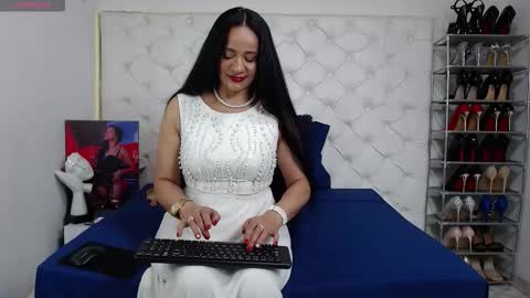 Snapshot of yury_m2_ chatting on November 2025 03:17:01 AM 2 online show from November 2025 03:17:01 AM