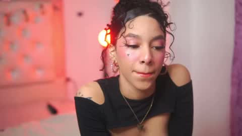 Snapshot of yuyi_cam chatting on September 2025 03:22:01 AM Yuyi Cam online show from September 2025 03:22:01 AM