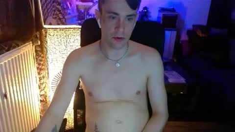 Snapshot of yyscript chatting on November 2025 01:14:02 AM online show from November 2025 01:14:02 AM