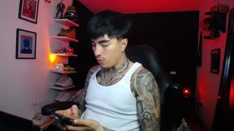 Snapshot of zac_muller1 chatting on October 2025 04:56:02 AM zac_muller1 online show from October 2025 04:56:02 AM