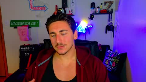 Snapshot of zach_rhyder chatting on October 2025 02:42:01 AM Zach Rhyder online show from October 2025 02:42:01 AM