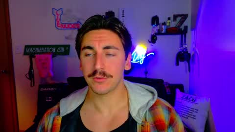 Snapshot of zach_rhyder chatting on November 2025 02:12:01 AM Zach Rhyder online show from November 2025 02:12:01 AM