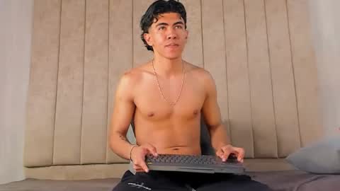 Snapshot of zack_conor chatting on January 2025 03:54:02 PM zack conor online show from January 2025 03:54:02 PM
