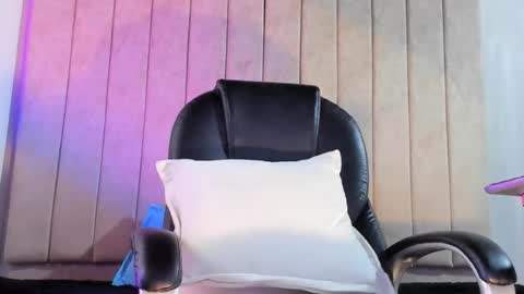 Snapshot of zack_conor chatting on February 2025 12:02:02 PM zack conor online show from February 2025 12:02:02 PM
