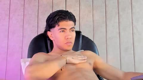 Snapshot of zack_conor chatting on March 2025 02:54:02 PM zack conor online show from March 2025 02:54:02 PM