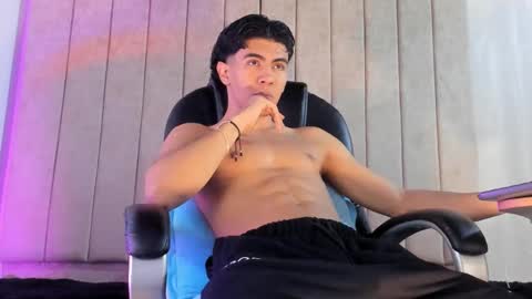 Snapshot of zack_conor chatting on March 2025 01:26:02 PM zack conor online show from March 2025 01:26:02 PM