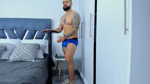 Richard online show from October 2025 12:39:02 PM