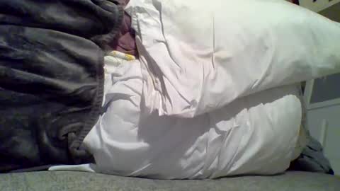 Snapshot of zaddiebate chatting on November 2025 03:12:02 AM Girthquake online show from November 2025 03:12:02 AM