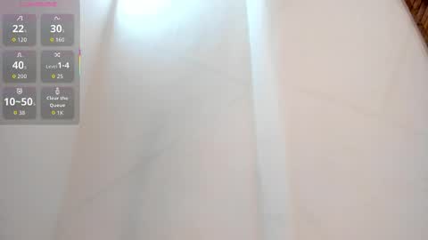 Zafiro online show from October 2025 09:24:02 PM