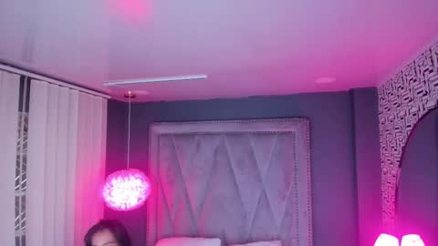 zaira_vera online show from September 2025 07:59:01 PM