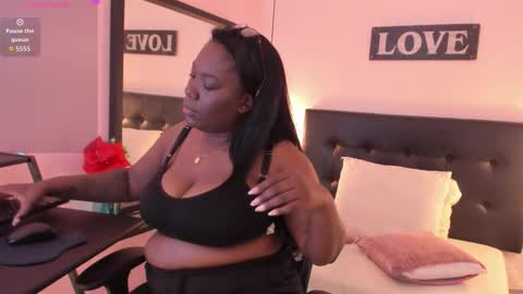 Zaira  online show from September 2025 08:10:01 PM