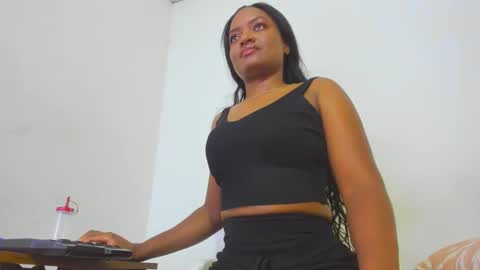 Zamara   online show from December 2024 12:46:02 AM