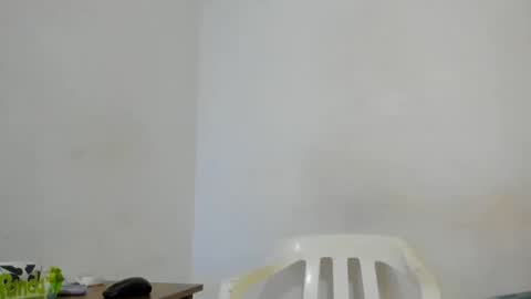 Zamara   online show from February 2025 09:24:02 PM