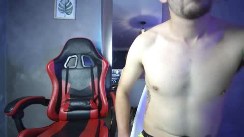 Snapshot of zanty2308 chatting on November 2025 03:49:02 AM Tiiago Mallz online show from November 2025 03:49:02 AM