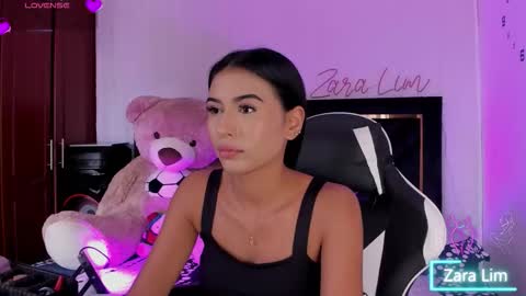 Zara Lim  online show from October 2025 06:14:02 PM