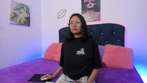 zarelynn online show from October 2025 02:59:01 PM