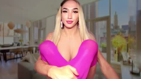 ZARINA online show from February 2025 01:15:01 AM