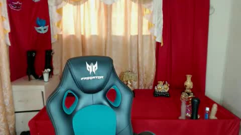 Snapshot of zarry020485 chatting on November 2025 03:30:02 AM Zarry Zey online show from November 2025 03:30:02 AM