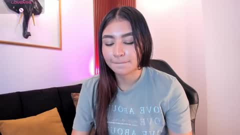 Snapshot of zayda_ chatting on October 2025 08:42:02 PM Zayda online show from October 2025 08:42:02 PM