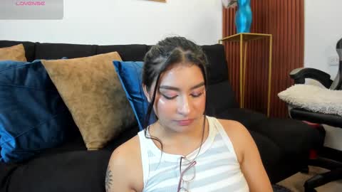 Snapshot of zayda_ chatting on October 2025 07:03:01 PM Zayda online show from October 2025 07:03:01 PM