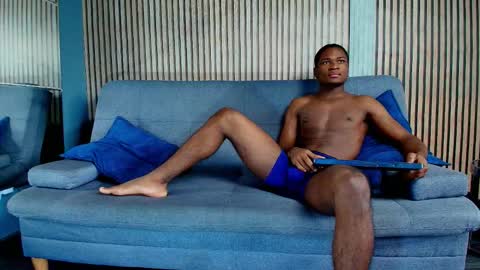 zayn_oba online show from October 2025 02:51:01 PM