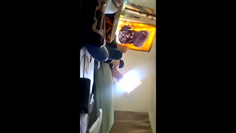 zcline140 online show from October 2025 08:26:01 PM