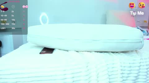 Zenda Evans online show from December 2024 10:36:02 AM